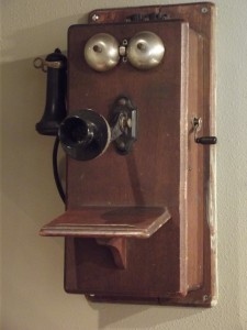 1930 ca Crank telephone